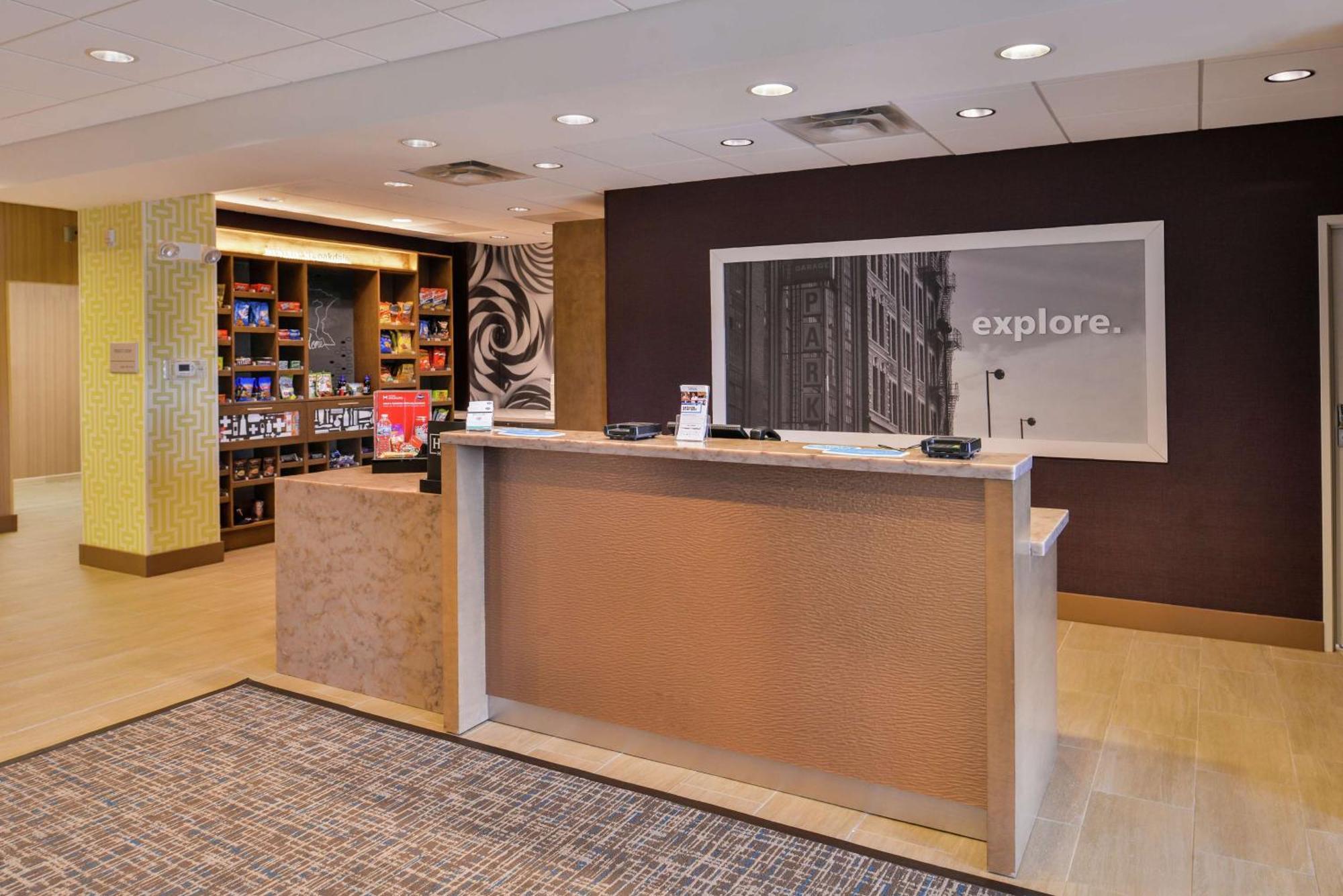 Hampton Inn & Suites Saint Paul Oakdale Woodbury Exteriör bild